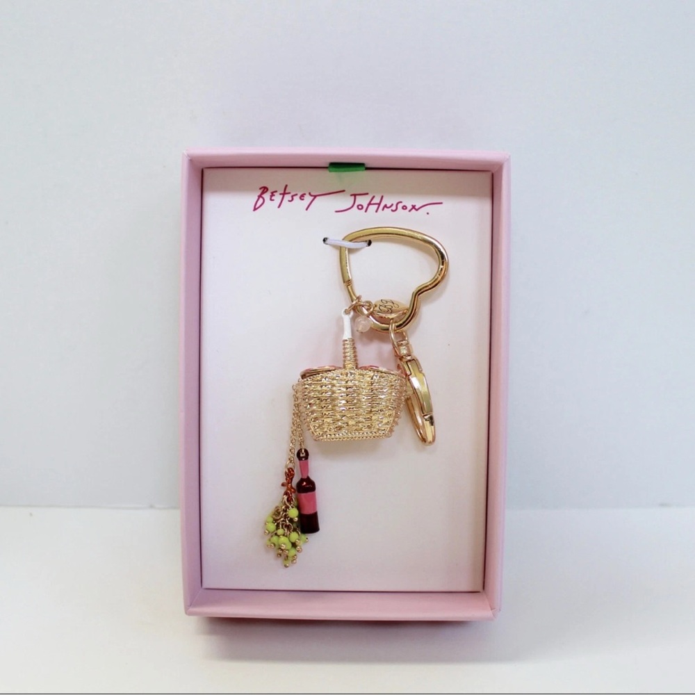 Betsey Johnson Picnic Basket Wine Grape Gold-Tone Bag Charm Keychain